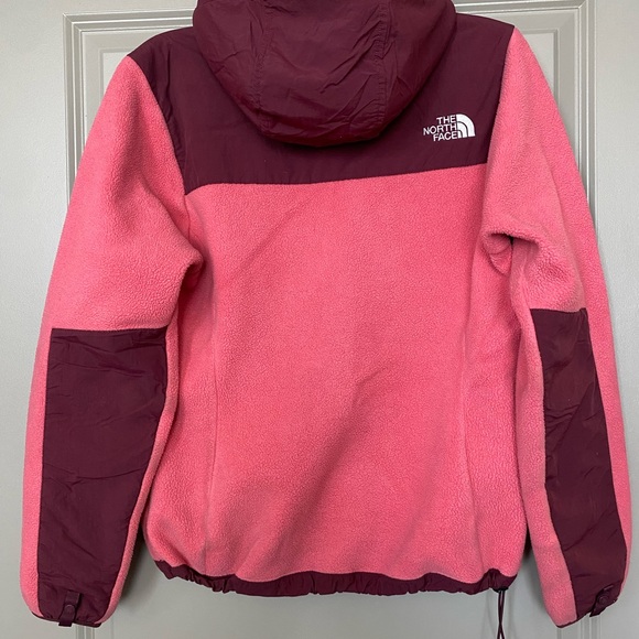 The North Face Fleece Jacket - Picture 5 of 6